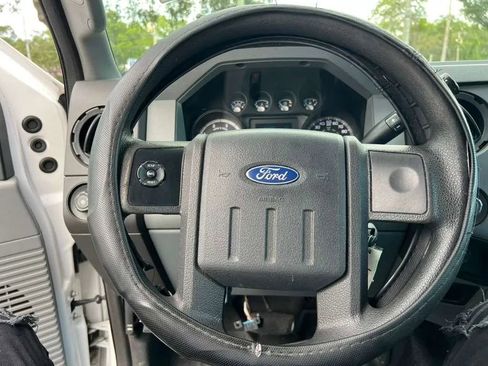 Used 2012 Ford F250 XL w/ PWR Equipment Group image 8
