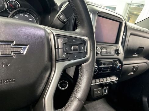 Used 2019 Chevrolet Silverado 1500 LT Trail Boss AWD/4WD image 23