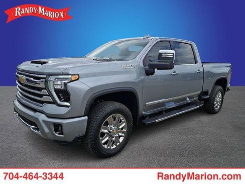 New 2026 Chevrolet Silverado 2500 High Country w/ Technology Package AWD/4WD image 1