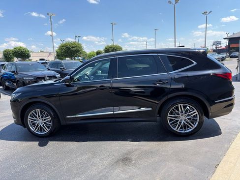 Certified 2024 Acura MDX SH-AWD w/ Advance Package image 8