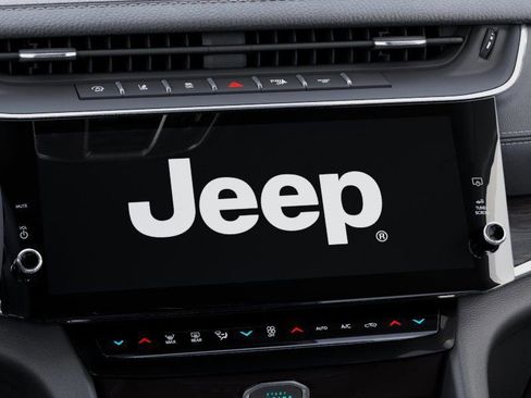 New 2026 Jeep Grand Cherokee L Limited w/ Limited Altitude Package RWD image 18