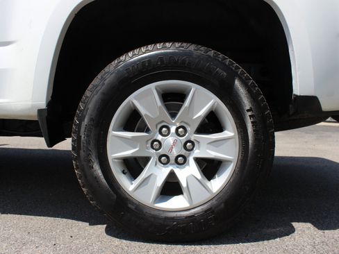 Used 2015 GMC Canyon SLE w/ SLE Convenience Package RWD image 40