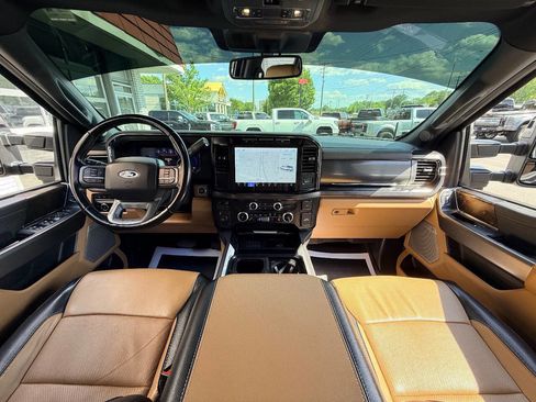 Used 2023 Ford F450 Lariat AWD/4WD image 35