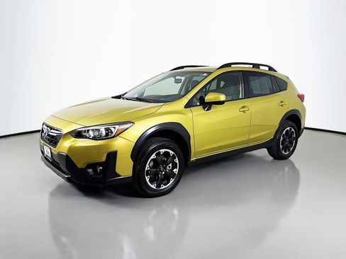Used 2023 Subaru Crosstrek 2.0i Premium AWD/4WD image 3