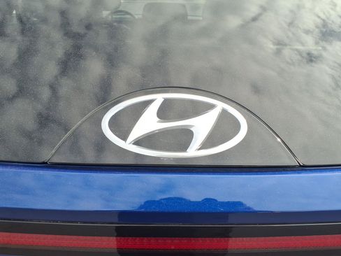 Certified 2023 Hyundai Tucson Limited AWD/4WD image 15