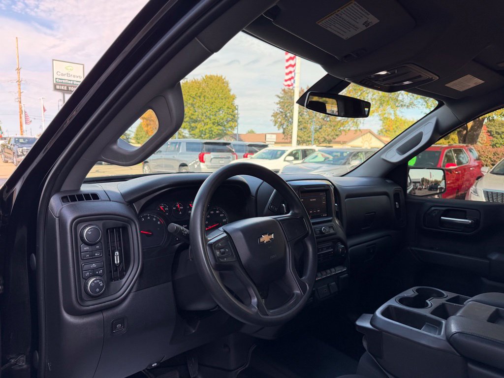 Used 2021 Chevrolet Silverado 1500 Custom w/ LPO, Dark Essentials Package AWD/4WD image 12