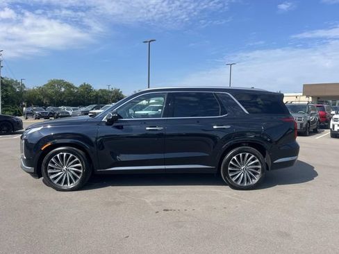 Certified 2025 Hyundai Palisade Calligraphy AWD/4WD image 2