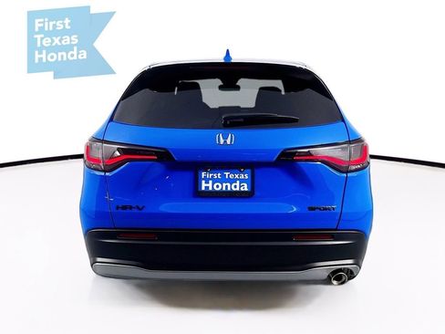 Certified 2026 Honda HR-V Sport image 6