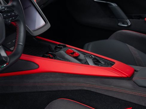 Used 2024 Lamborghini Revuelto AWD/4WD image 63