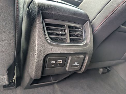 Used 2025 Chevrolet Blazer RS image 32