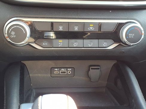 Used 2023 Nissan Altima 2.5 SV image 17