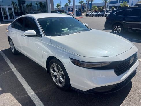 Used 2023 Honda Accord LX image 32