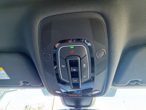 Used 2024 Audi Q8 e-tron Prestige w/ Prestige Package image 32