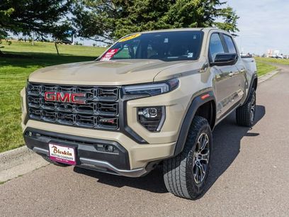 Used 2024 GMC Canyon AT4 w/ AT4 Premium Package