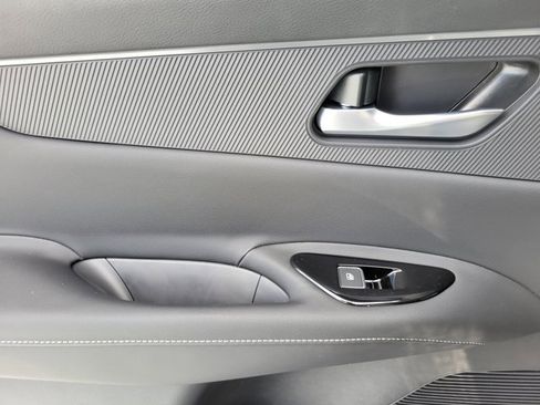 New 2025 Nissan Murano SV image 12