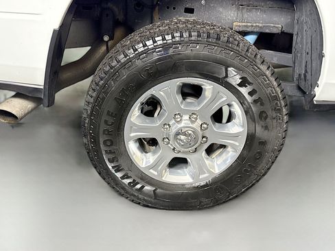 Used 2024 RAM 2500 Big Horn w/ Off Road Package AWD/4WD image 32