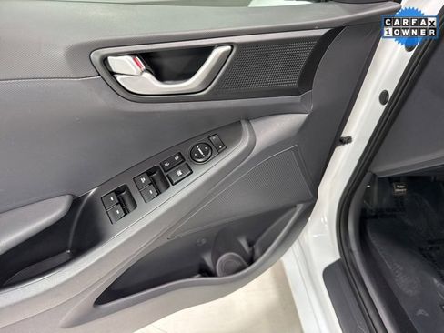 Used 2018 Hyundai Ioniq Blue image 7