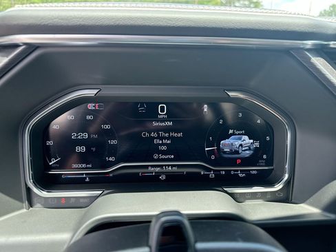 Used 2024 GMC Sierra 1500 Denali Ultimate AWD/4WD image 12