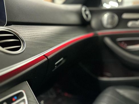 Used 2020 Mercedes-Benz E 350 Sedan image 28