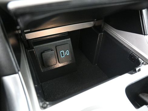 Used 2023 Ford Explorer Timberline image 19