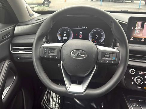 Certified 2025 INFINITI QX60 Luxe image 17