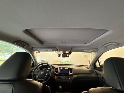 Used 2017 Honda Pilot EX-L image 16