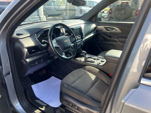 Used 2023 Chevrolet Traverse LT w/ LPO, Floor Liner Package AWD/4WD image 26