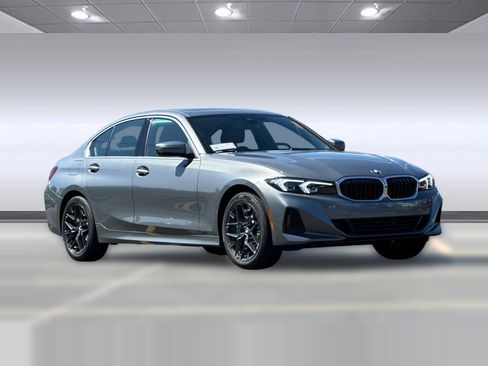 Used 2025 BMW 330i xDrive Sedan w/ Convenience Package AWD/4WD image 6