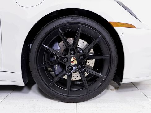 Certified 2026 Porsche 911 Carrera RWD image 24