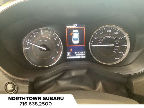 Used 2018 Subaru Crosstrek 2.0i Limited AWD/4WD image 10
