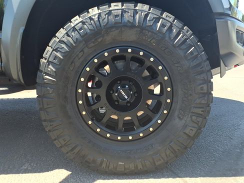 Used 2023 Ford F150 Raptor AWD/4WD image 9