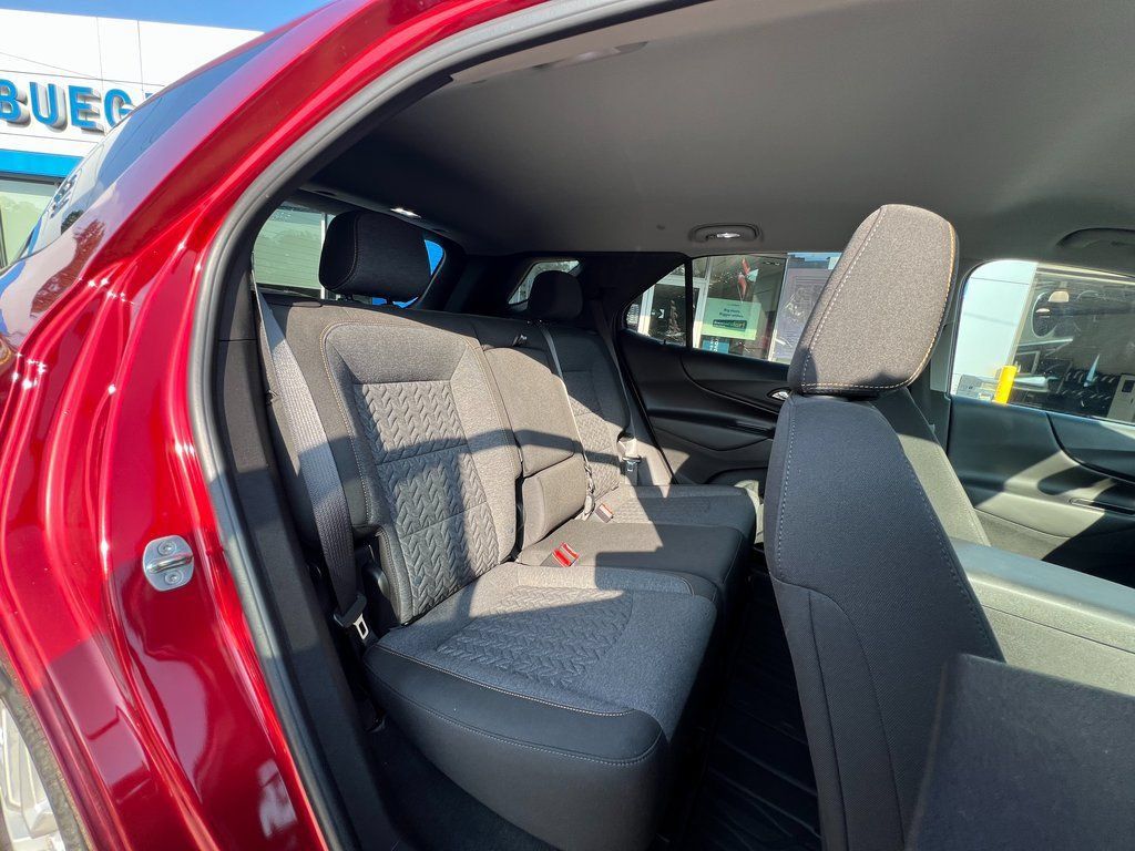 Certified 2023 Chevrolet Equinox LT AWD/4WD image 32