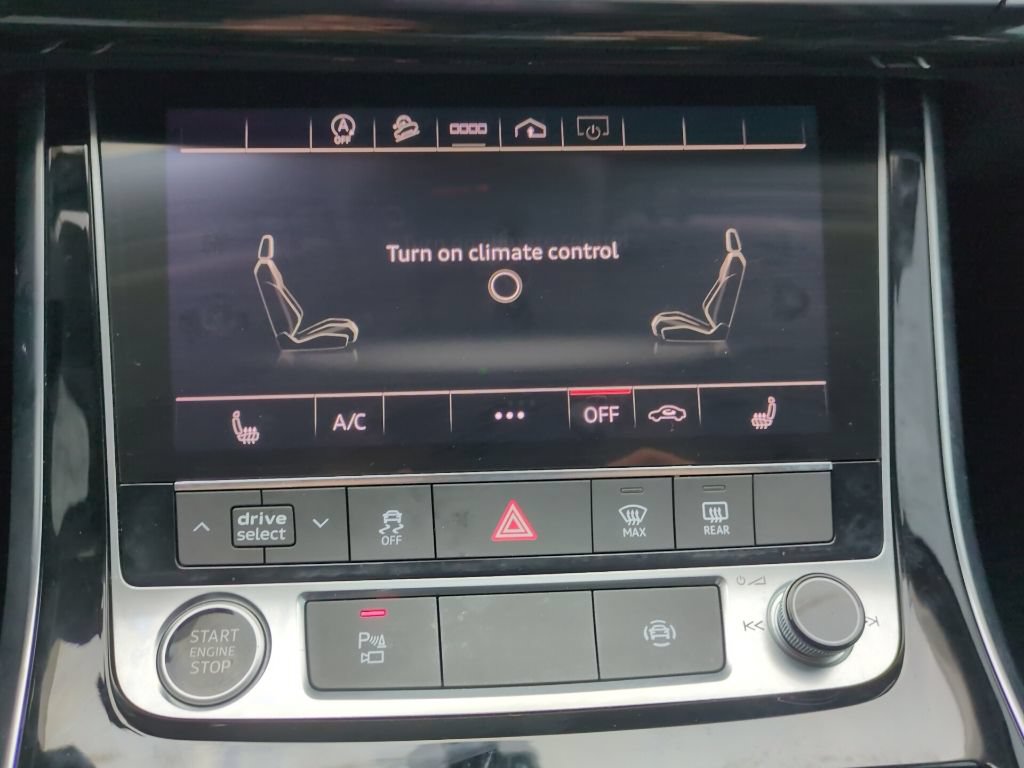 Used 2022 Audi Q7 3.0T Premium Plus AWD/4WD image 9