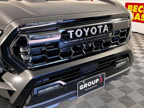 Used 2025 Toyota Tacoma TRD Pro image 28