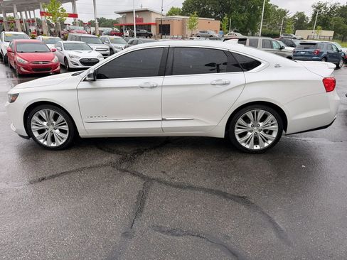 Used 2015 Chevrolet Impala LTZ FWD image 2