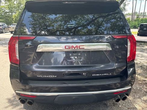 Used 2023 GMC Yukon Denali AWD/4WD image 5