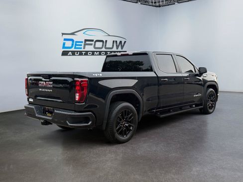Used 2024 GMC Sierra 1500 Pro w/ Graphite Edition AWD/4WD image 3