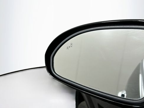 Used 2016 Buick Enclave Premium w/ Experience Buick Package image 16