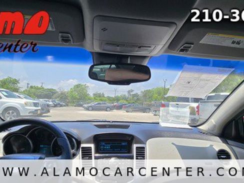Used 2013 Chevrolet Cruze LS FWD image 38