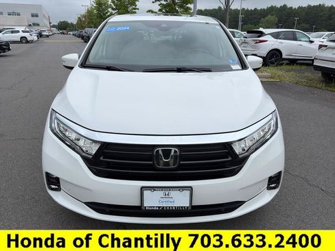 Certified 2024 Honda Odyssey Touring image 2