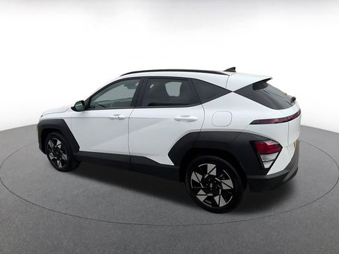 Used 2025 Hyundai Kona SEL image 15