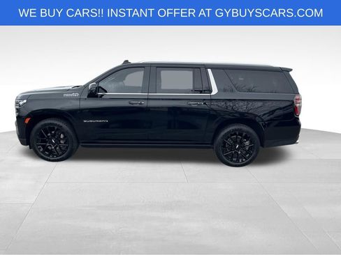 Used 2023 Chevrolet Suburban High Country w/ Premium Package 2 image 3