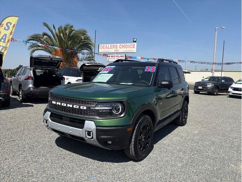 Used 2025 Ford Bronco Sport Badlands AWD/4WD image 1