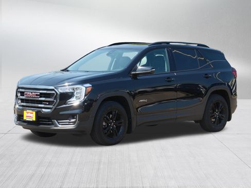 Used 2023 GMC Terrain AT4 w/ GMC Pro Grade Package AWD/4WD image 3