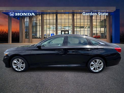 Certified 2019 Honda Accord LX image 3