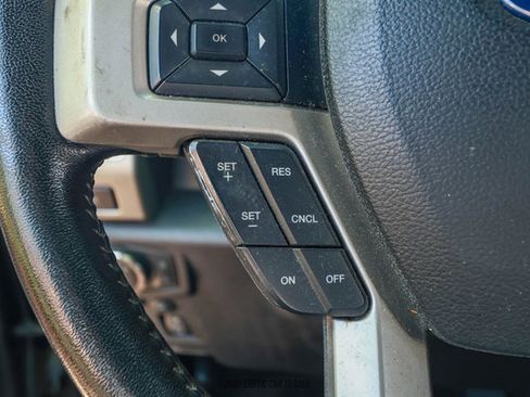 Used 2017 Ford F350 Lariat w/ Lariat Ultimate Package AWD/4WD image 49