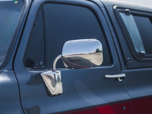 Used 1990 GMC Jimmy 4WD image 5