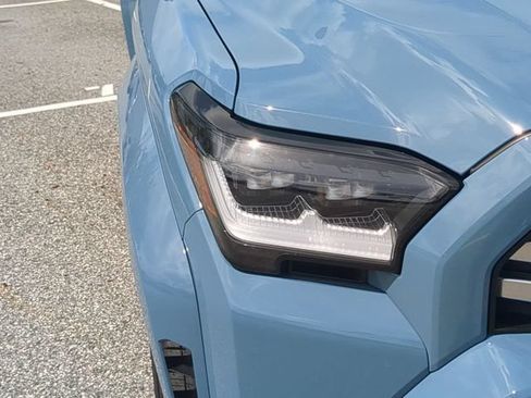 Certified 2026 Toyota 4Runner Limited AWD/4WD image 10