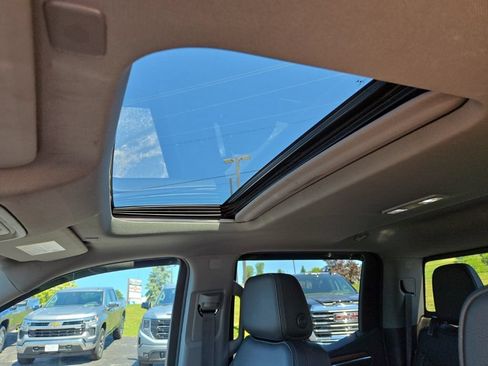 Certified 2023 GMC Sierra 1500 Denali AWD/4WD image 24