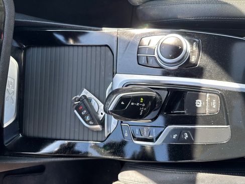 Used 2021 BMW X3 xDrive30i w/ Convenience Package image 12